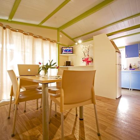 Camping Piper Puntone di Scarlino Ruang foto